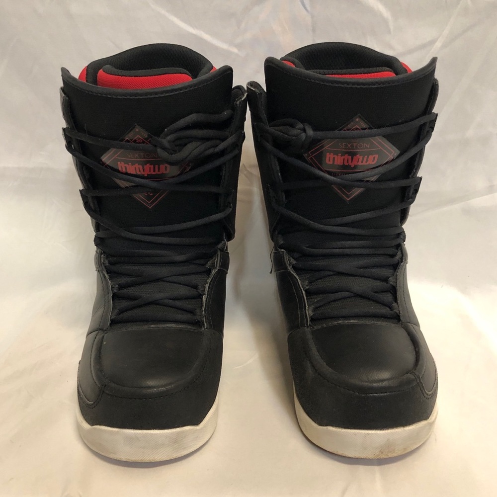 Thirty two snowboarding boots